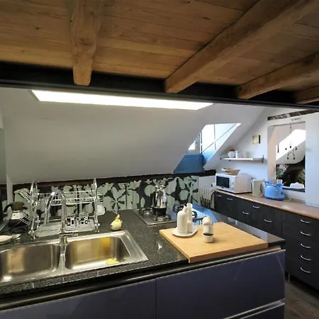 Ferienwohnung Fur 4 Personen Ca 70 M In Genua, Italienische Riviera Italienische Westkuste Appartamento *