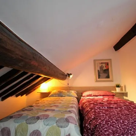 Ferienwohnung Fur 4 Personen Ca 70 M In Genua, Italienische Riviera Italienische Westkuste Appartamento
